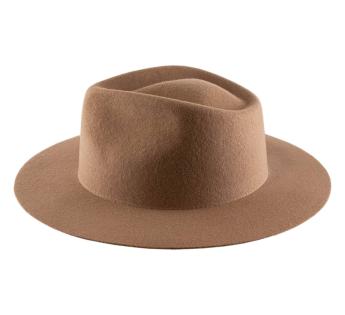 Chapeau bort plat Diamond Sguarnito