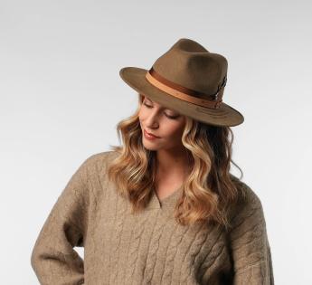 Chapeau création française Mell